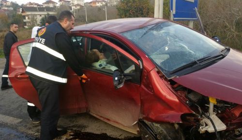 AKÇAKOCA’DA TRAFİK KAZASI: 1 YARALI