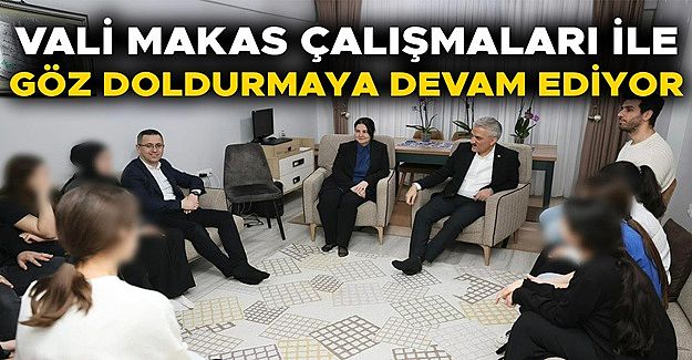 EŞİ İLE BİRLİKTE DEVLET KORUMASINDAKİ ÇOCUKLARI ZİYARET ETTİ