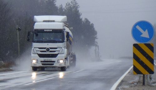 BOLU DAĞI'NDA KAR YAĞIŞI BAŞLADI