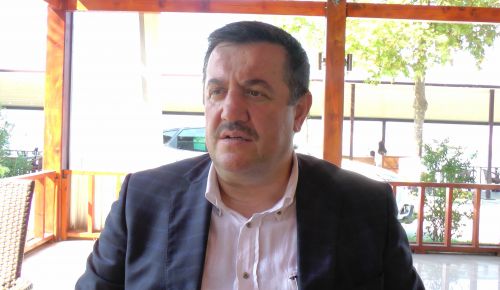  ÇAKIR;  - “EĞİTİM YÖNETİMİNİ POLİTİZE ETMEK DOĞRU DEĞİL”