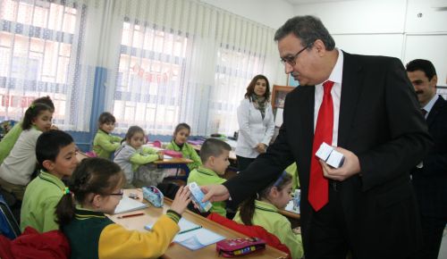 DÜZCE’DE ÖĞRENCİLER DERSE SÜTLE BAŞLADI