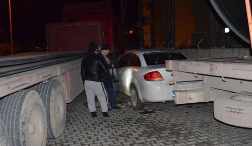 TIR ŞOFÖRÜNÜN  AKLI HIRSIZIN MANEVRASINI YENDİ