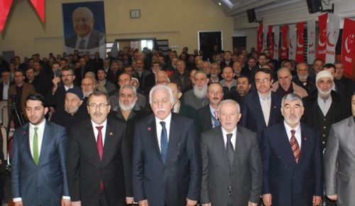 MUSTAFA KAMALAK: “İSLAM BARIŞ DİNİDİR, TERÖRLE ANILAMAZ”