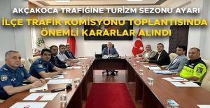 İLÇE MERKEZİNE GİREN PAT PATLARA...
